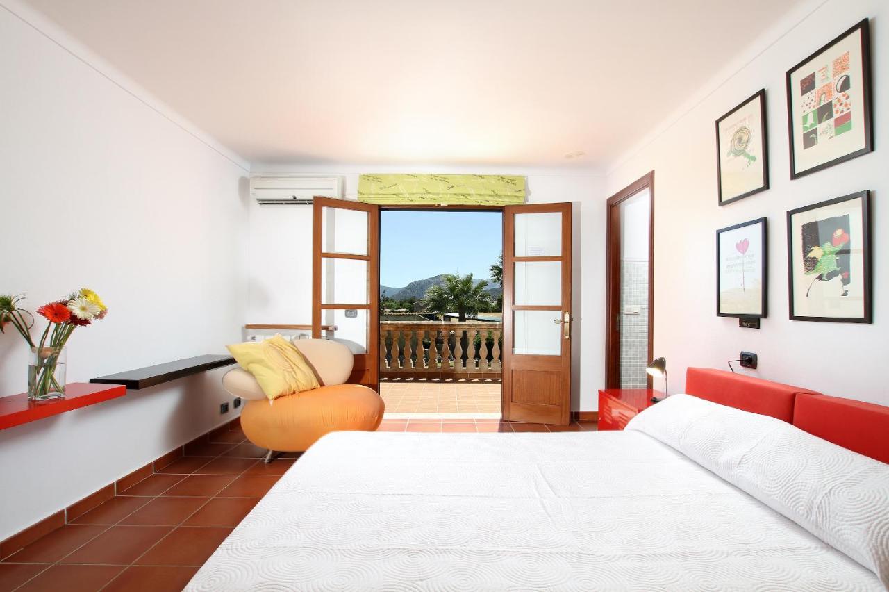 Seguinot Villa *